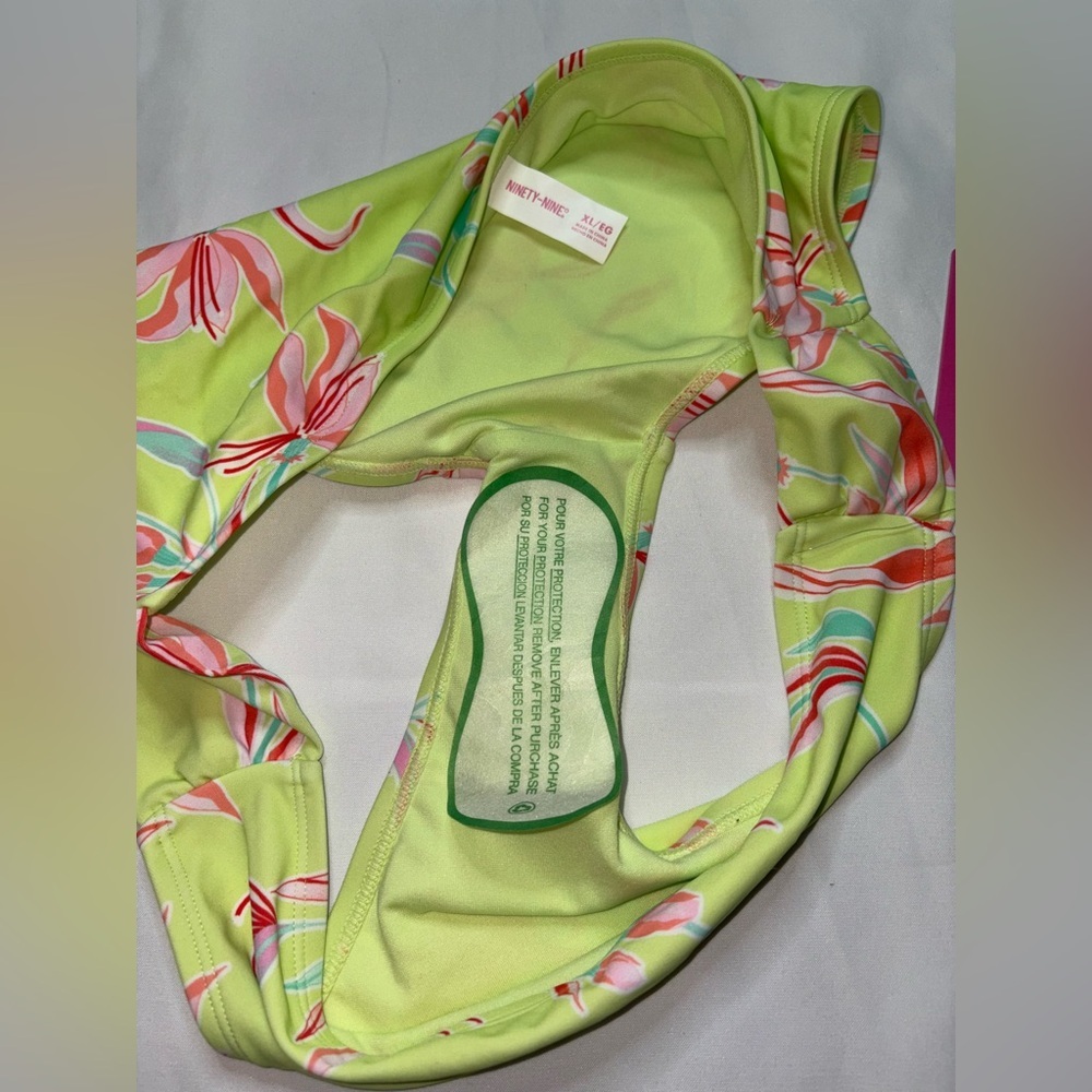 Ninety-Nine NWT Size XL Green & Pink Tropical Floral Bikini Bottoms - Picture 6 of 7